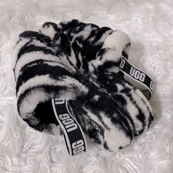 UGG shearling sandals black/white elastic straps women sz 6-see meas