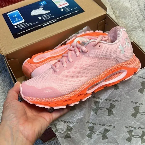 UNDER ARMOUR - Infinite 3 Running Shoes
