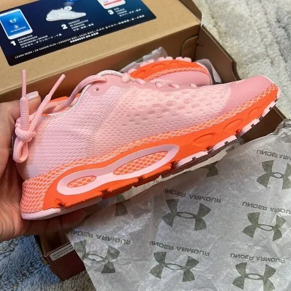 UNDER ARMOUR - Infinite 3 Running Shoes