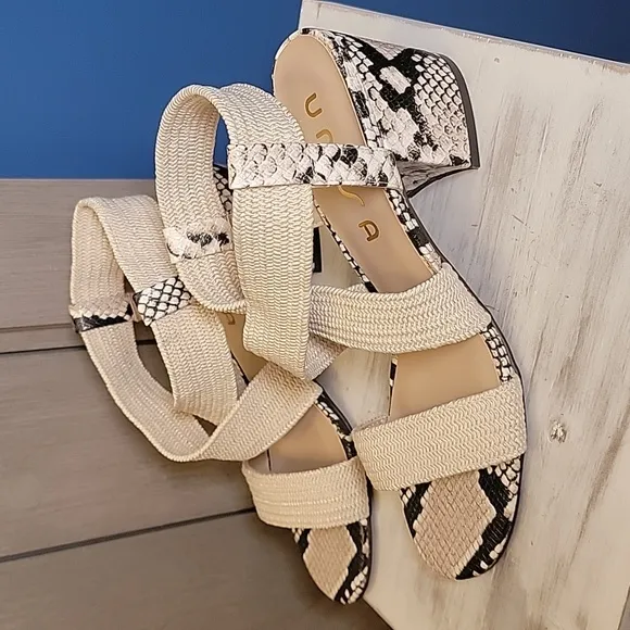 Unisa Snakeprint Elastic Beige Straps Sandals Size 8.5 Block Heel