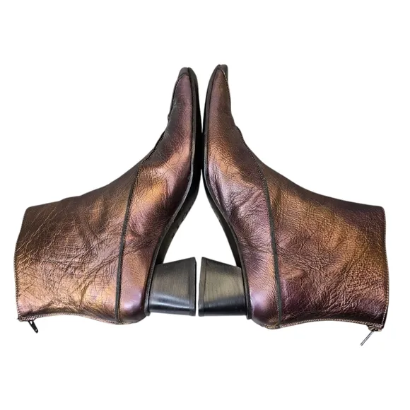 Unity In Diversity Women 39 Copper Brown Iridescent Chunky Heel Silhouette Boots
