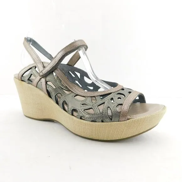 Unworn NAOT Pewter Gray Metallic Leather Wedge Slingback Sandals 42EU / 11US