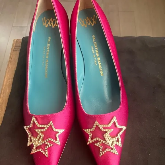 Valentina Rangoni fuchsia Satin Star Embellished Pumps