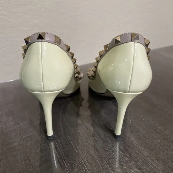 VALENTINO GARAVANI Heels Beige Size 36.5 US 6 Leather Women's Authentic