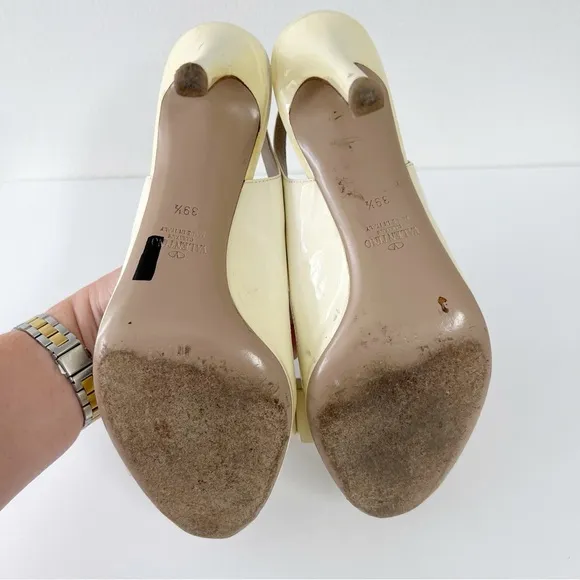 Valentino Garavani Ivory Patent Leather Peeptoe Bow Pumps Heels 39 1/2 AS IS