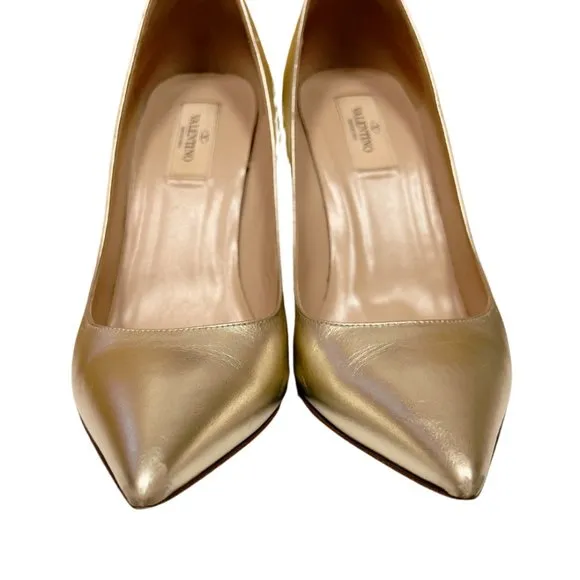 Valentino Gold Leather Pointed Toe Pumps Size 39.5
