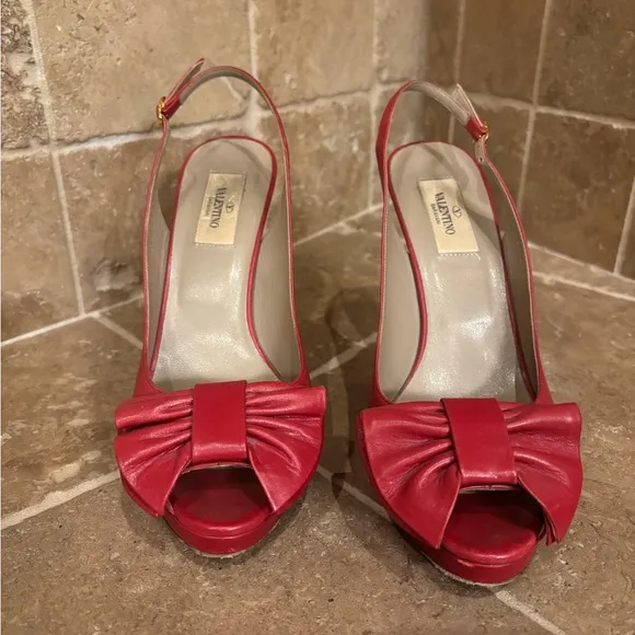 Valentino red bow sling back heels size 38