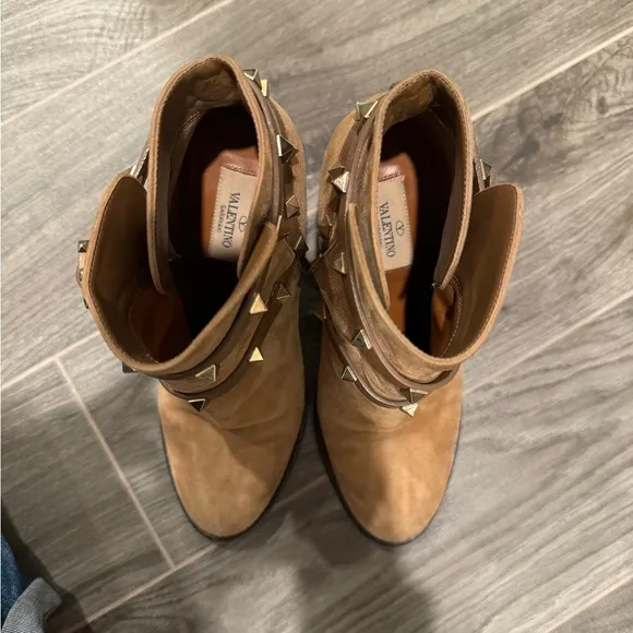 Valentino Rockstud Suede Block Heel Boots 37.5