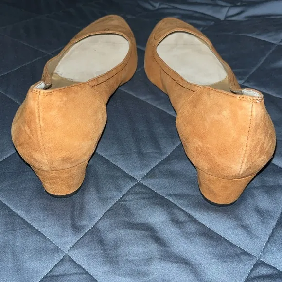 Vaneli Women's Tan Suede Loafers