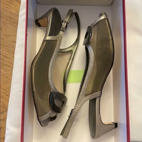 VANELI LEATHER MESH SANDALS.  NEW