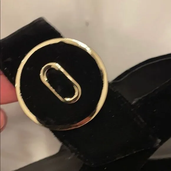 VANELI SZ 8N BLACK VELVET SANDALS.  NEW