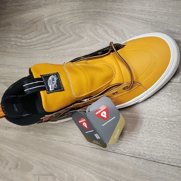 Vans sk8- hi mte 2.0 DX apricot