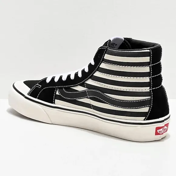 VANS | Sk8-Hi Pro 138 SF Stripe Black &amp; Marshmallow Skate Shoes