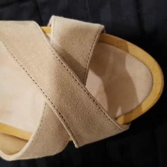 VERONICA BEARD NEW SHOES