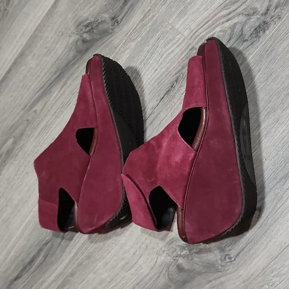 Very Volatile Wine Suede Leather Wedge Sandals