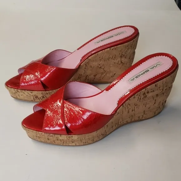 Via Spiga red platform kork wedge sz 10.  C24