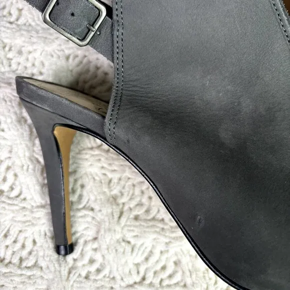 Vince Camuto Catina Gray Suede‎ Peep Toe Stiletto Heel Slingback Sandals Sz 7M