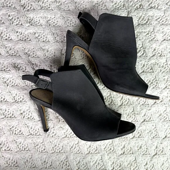 Vince Camuto Catina Gray Suede‎ Peep Toe Stiletto Heel Slingback Sandals Sz 7M
