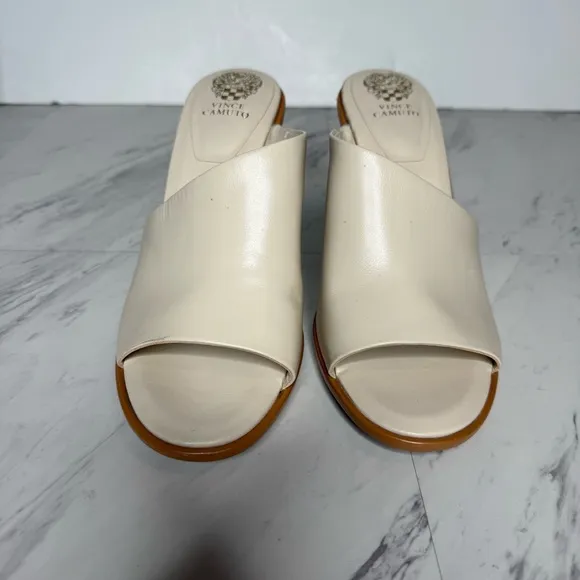 Vince Camuto Fissana Stacked Heel Leather Sandal 10M