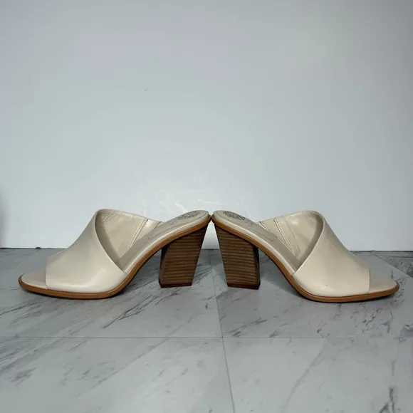 Vince Camuto Fissana Stacked Heel Leather Sandal 10M