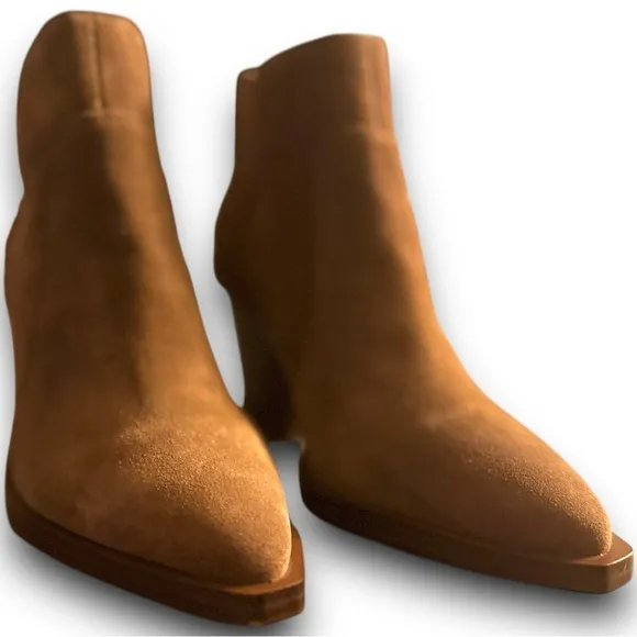 Vince Camuto Gradesha Suede Block Heel Ankle Boots - Cognac Brown - Size 6.5M/37
