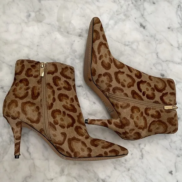 Vince Camuto natural Ambind high heels shoes size 8M