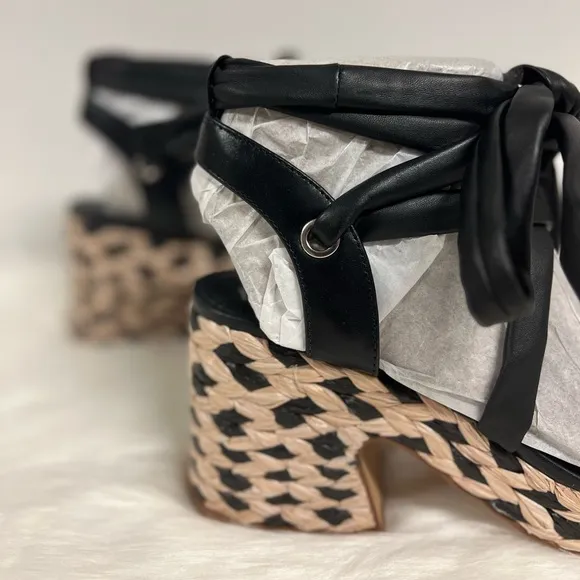 Vince Camuto Roreka Strappy Espadrille High Heel Platform Sandals Size 7.5 NWOB