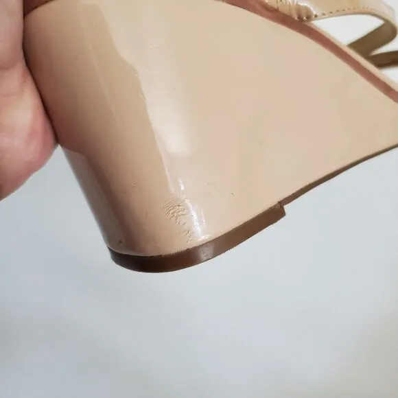Vince Camuto Seemas Wedge Heel Sandals 8.5W Nude Patent Leather Square Open Toe