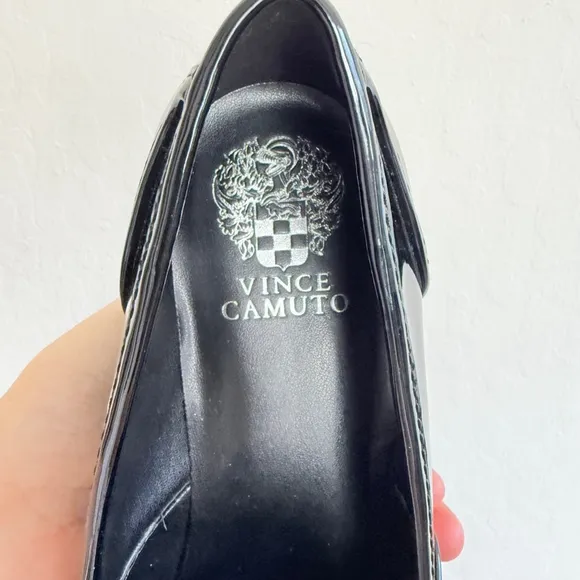 Vince Camuto Women's Black Elpia Loafers Size 10 NWOT
