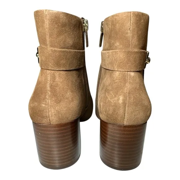 Vince Camuto women’s Laiklen lux kid Suede leather Ankle block heel Boots size 9