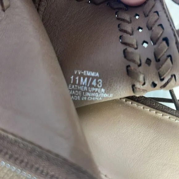 Vince Camuto Emmia Smoky Taupe Block Heel Side Zip Sandals Sz 11M