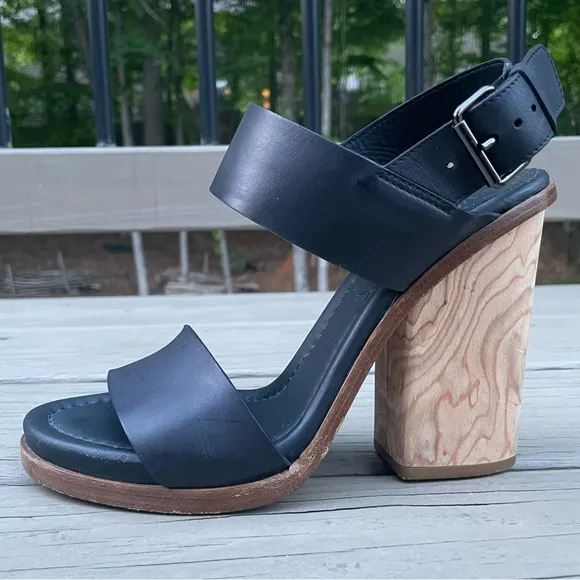 Vince Haley Black Leather Wood Block Heel Sandals size 7.5 M