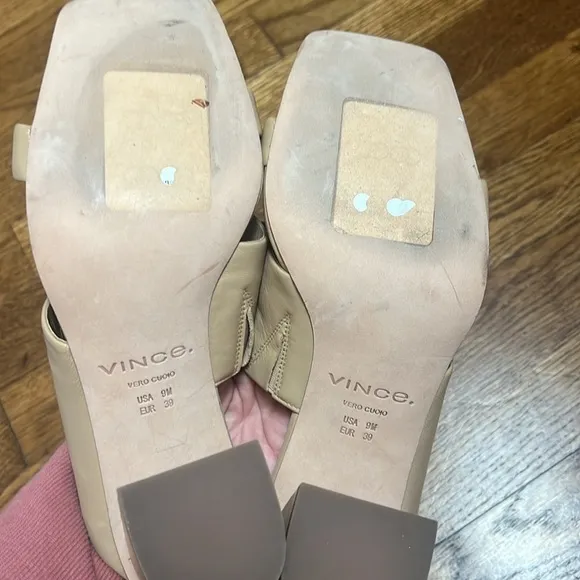VINCE Nessia Block Heel Leather Sandals in Cappuccino Size 9