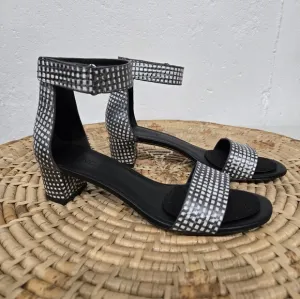 Vince Rita Black White Checkered Block Heel Sandals 6