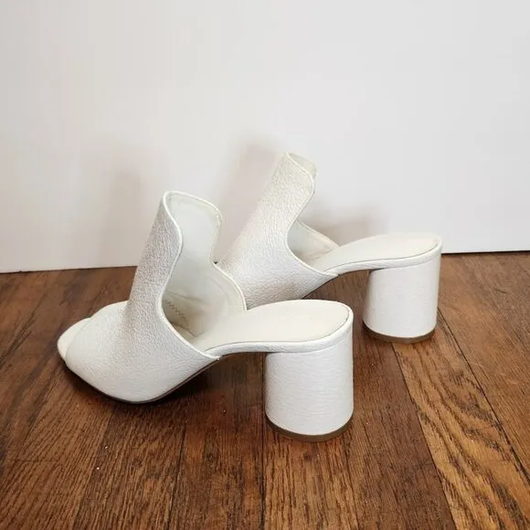 VINCE Tanay Crinkle Patent Leather Slide Sandals
