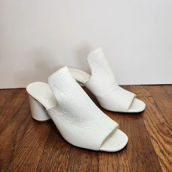 VINCE Tanay Crinkle Patent Leather Slide Sandals