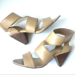 VINCE CAMUTO CAMEL LEATHER SANDALS