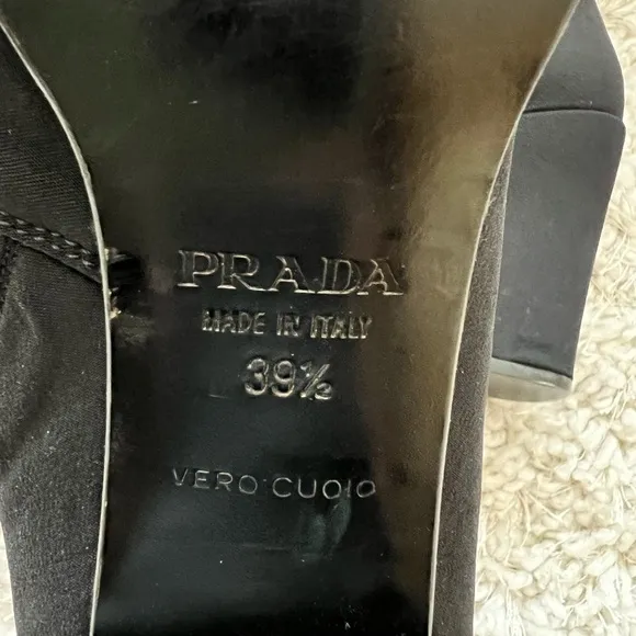 Vintage Prada tessuto  block heel ankle boots