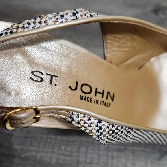 Vintage ST.John Pointy Toe High Heel Sandals
