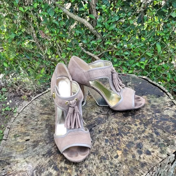 Vintage Women Suede High  Heel Sandals By Coach Size 8.5B/ Women Designer Sandal