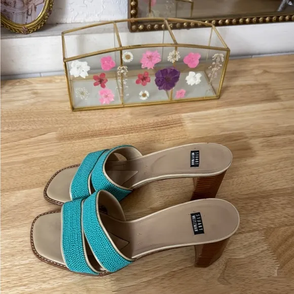 Vintage Y2K Stuart Weitzman Turquoise Beaded Block Heel Sandals Size 6 Coastal