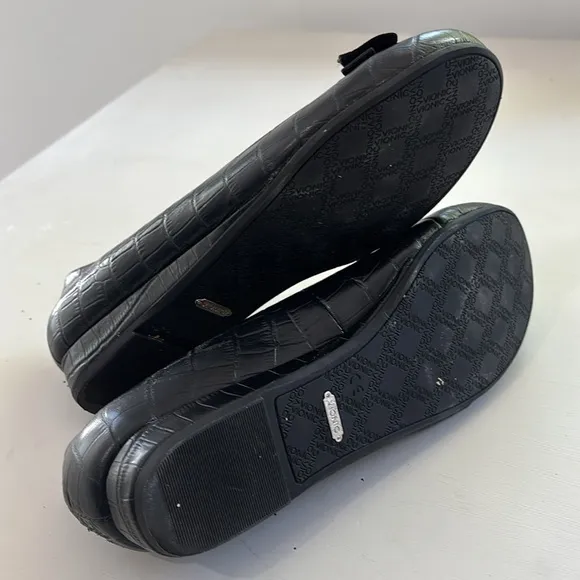 Vionic Lena Black Leather Womens Bow Trim Croc Wedge Orthaheel Pumps Shoes