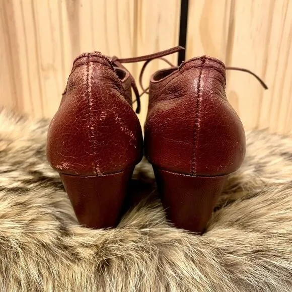 VTG Aerosoles Wedge Bootie Heels SZ 6.5 Red Leather Lace Up Open Toe Indie Artsy