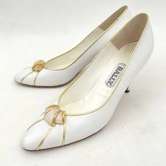 Vtg BALLY White Pumps Heels Sz 7.5 N Women’s Embellished Shoes Pointed Toe
