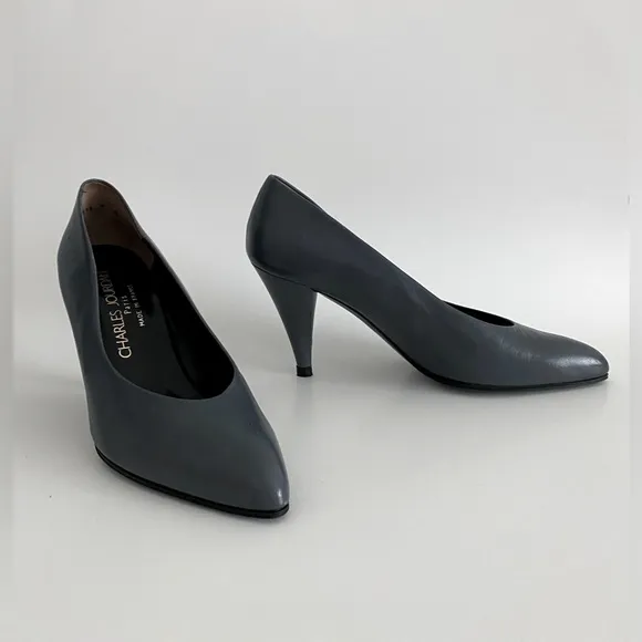 VTG CHARLES JOURDAN PARIS FRANCE GRAY ALMOND TOE HEELS PUMPS SHOES SIZE 7