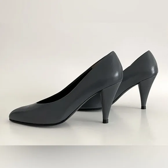 VTG CHARLES JOURDAN PARIS FRANCE GRAY ALMOND TOE HEELS PUMPS SHOES SIZE 7