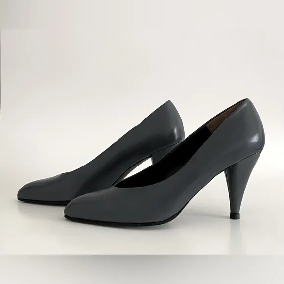 VTG CHARLES JOURDAN PARIS FRANCE GRAY ALMOND TOE HEELS PUMPS SHOES SIZE 7