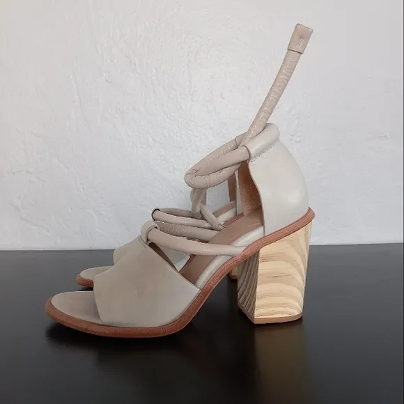 Wal &amp; Pai Orum Sandals Calf Leather 38EU