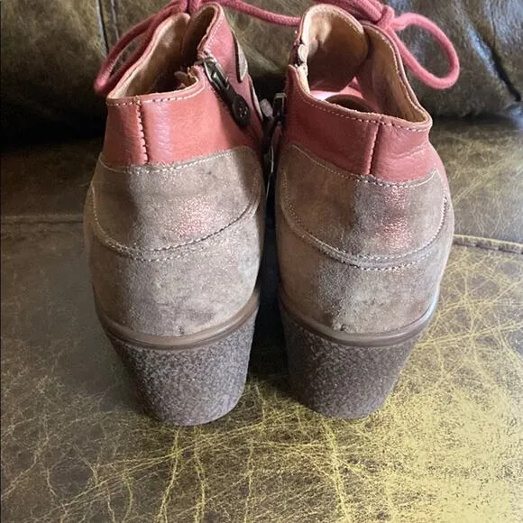 Wanda Panda NWT women’s size 10 weds platform lace up leather shoes