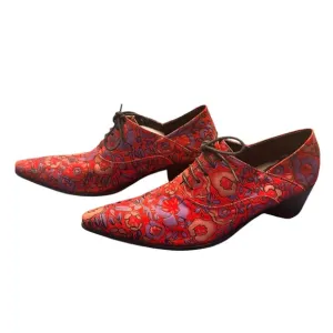 Wolf Valley Men’s Red/Violet Elegant Fabric Oxford Brogues in Size 44 and EUC